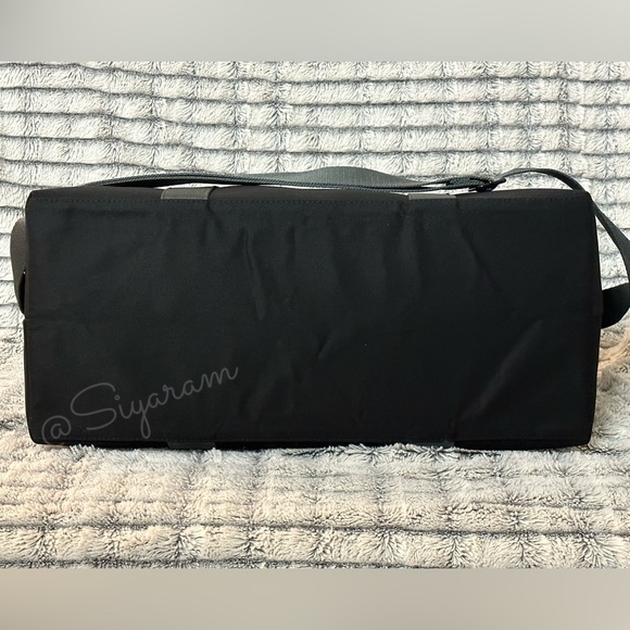 Coach travel bag/ Weekender bag / duffle/ gym bag - Picture 5 of 7